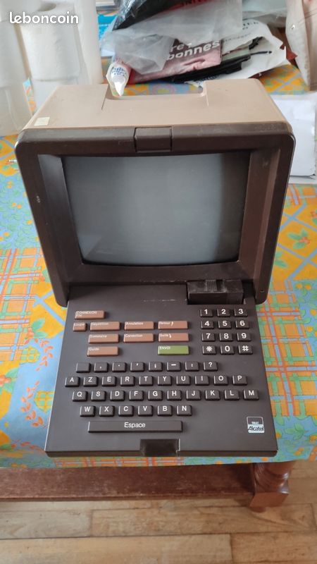 Minitel type 1 VB9 (image 1)