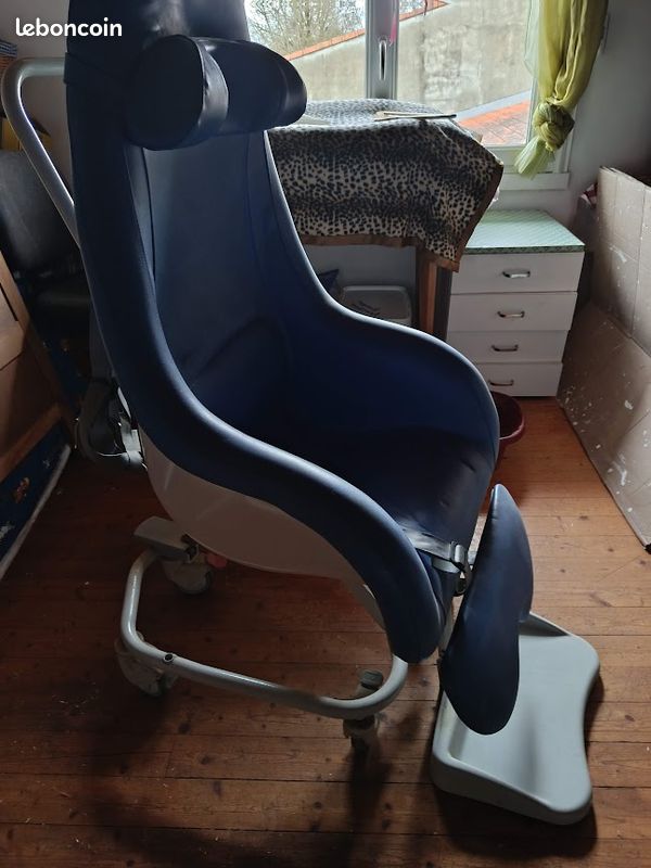 Fauteuil (image 2)