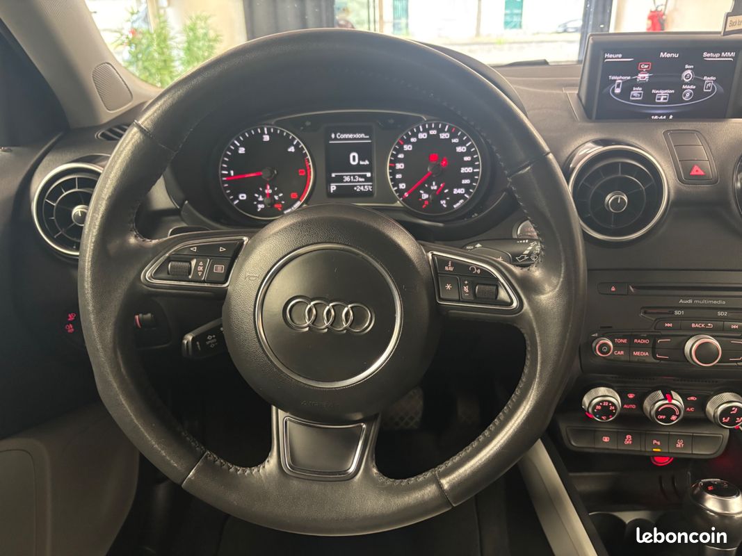 AUDI A1 SPORTBACK 1.6 TDI 90 Ch AMBIENTE S-TRONIC BVA (image 4)