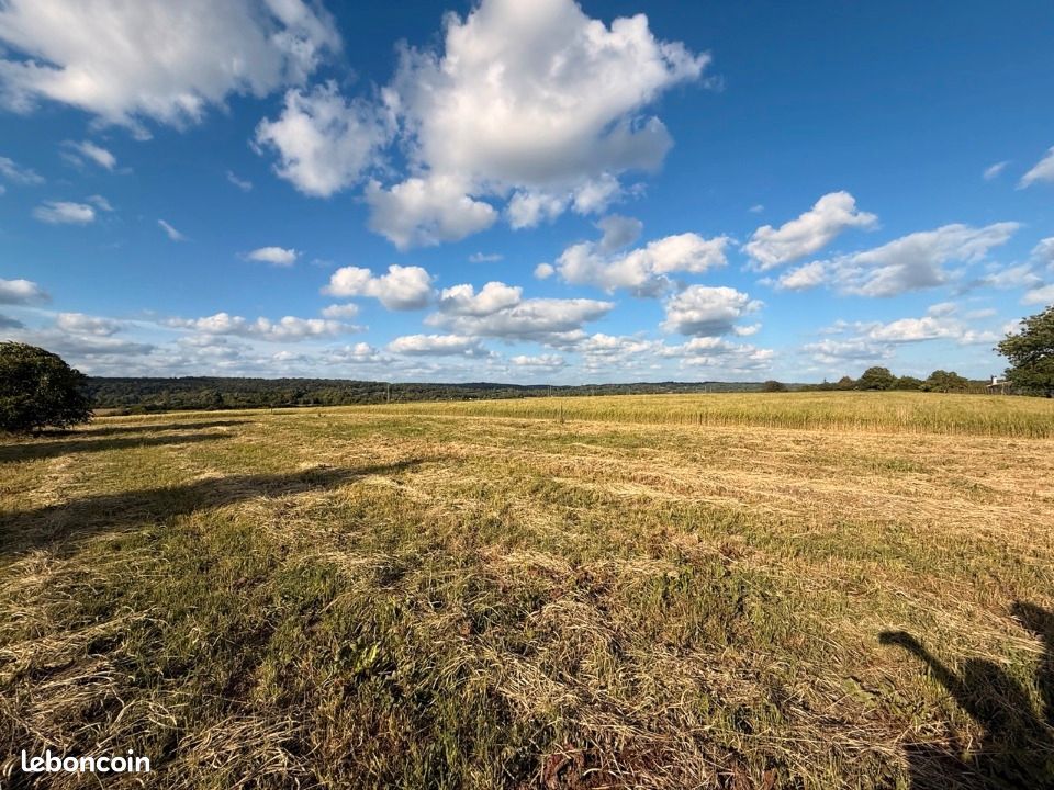 Terrain 1 935 m² Saint Germain Et Mons · à Saint-Germain-Et-Mons · 30 000 €
