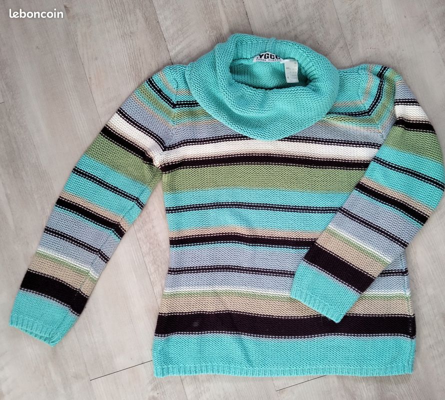 Pull col roulé à rayures (image 1)