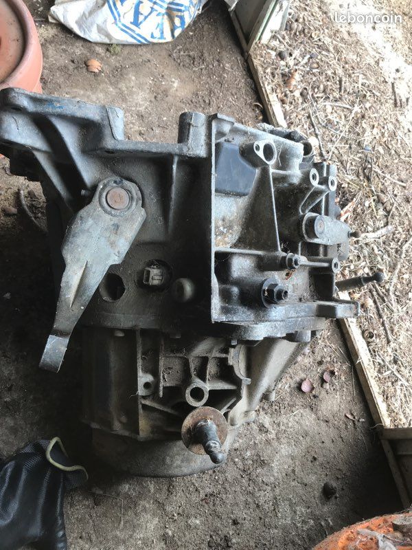 Boîte de vitesse pour 205 diesel 20ch57 (image 1)