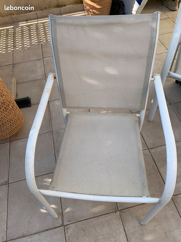 Chaises exterieures (image 2)