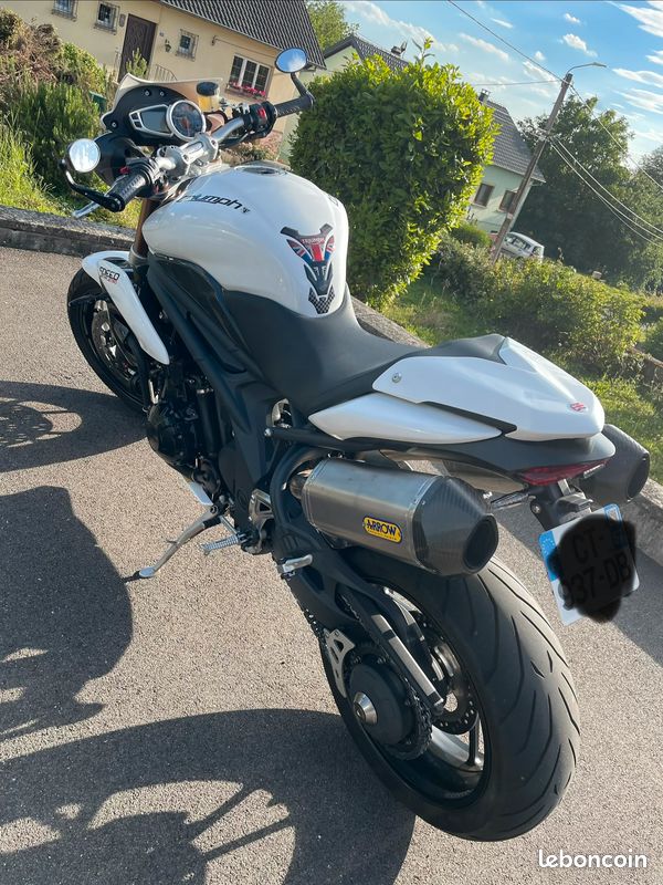 Vends Triumph Speed Triple (image 5)