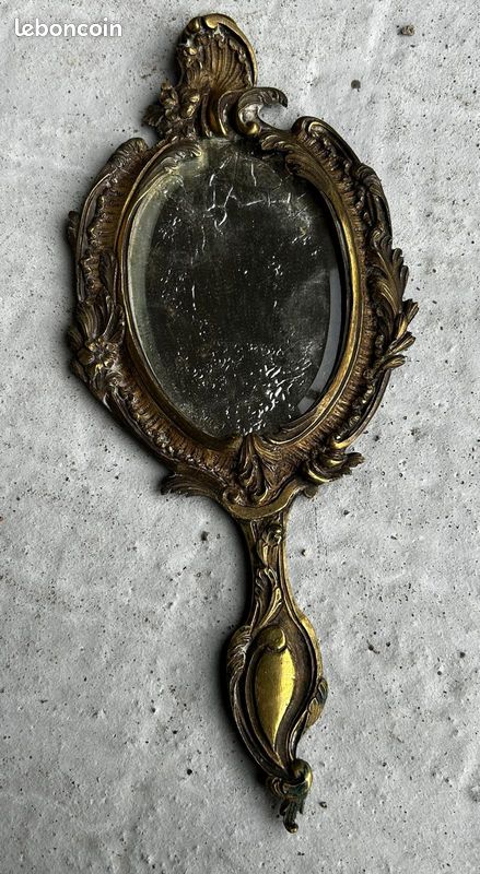 Vieux miroir à main (image 1)