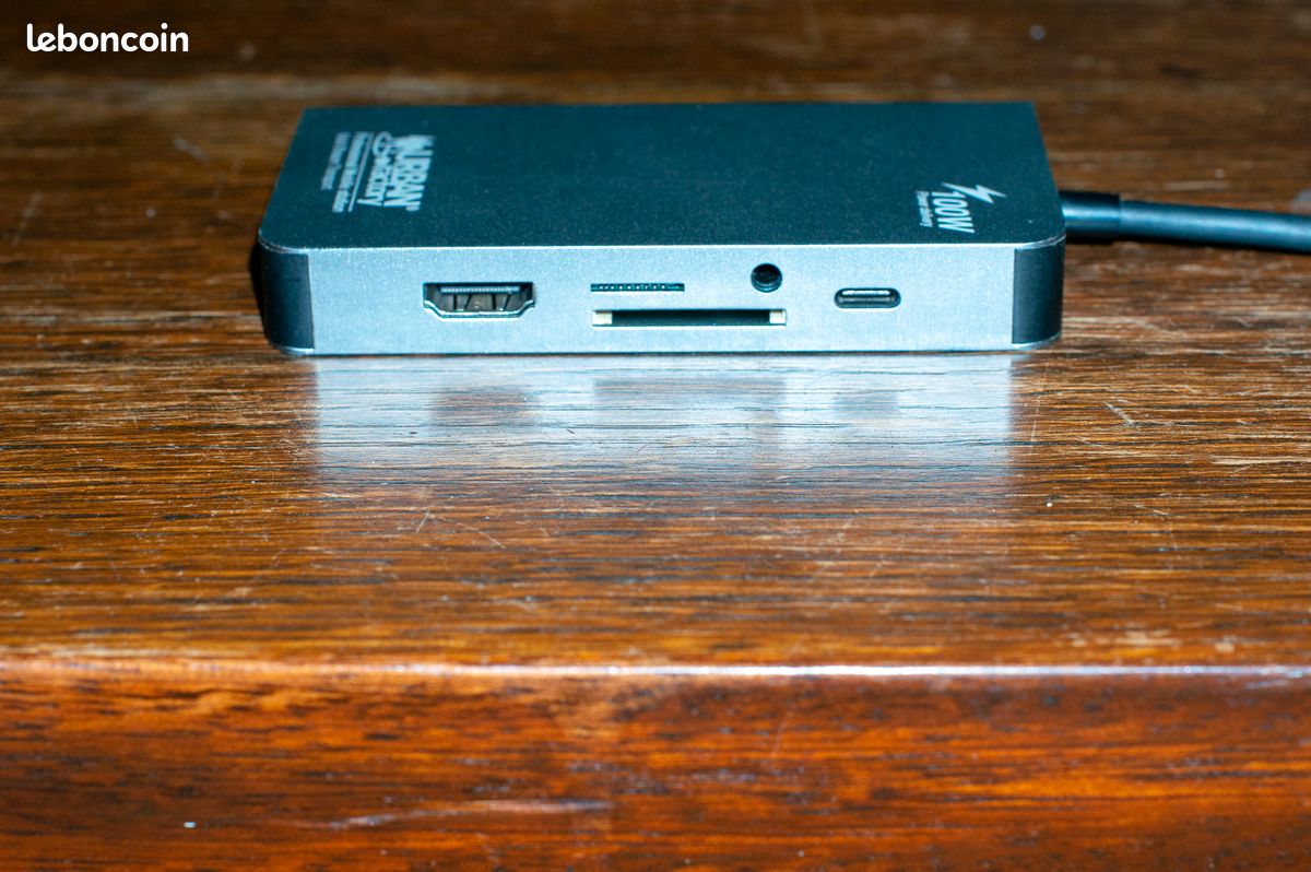 Station d'accueil 100W Hub USB HDMI ethernet VGA SD vers USB type C (image 1)