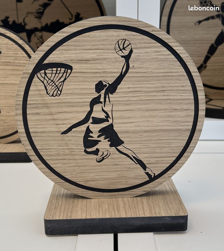 Lot De 2 Trophées De Basket, Figurine De Basketteur, Ton Or, Hommes/garçons, Occasion