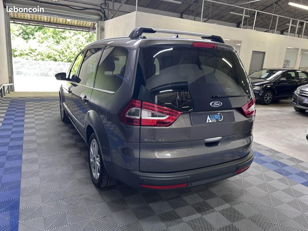 FORD GALAXY 2.0 TDCi 140ch BVA Powershift 7Pl TITANIUM (Kit distrib à jour + vidange de boite) (image 5)