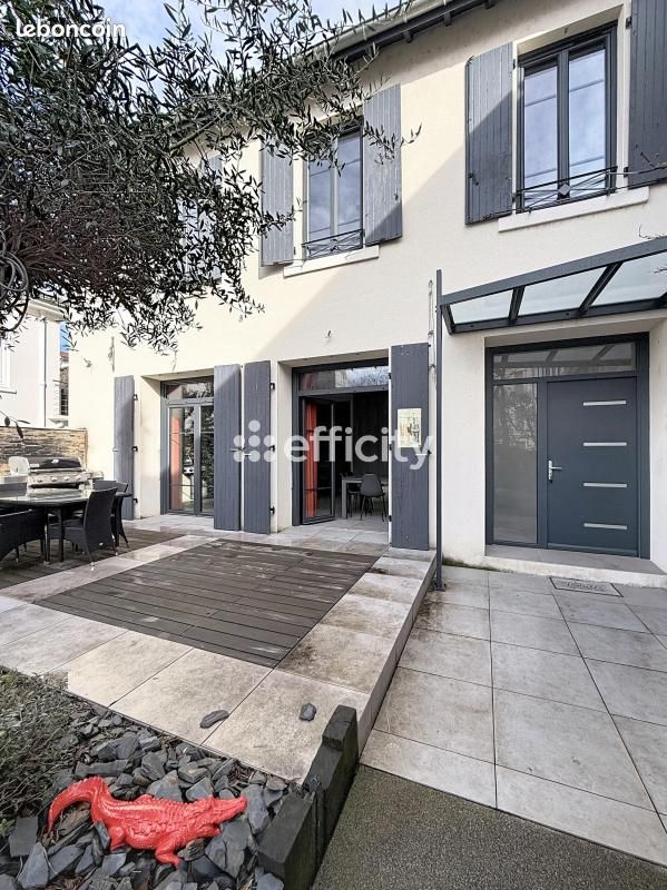 Maison 6 pièces 137 m² · à Vienne · 137 m² · 499 000 €