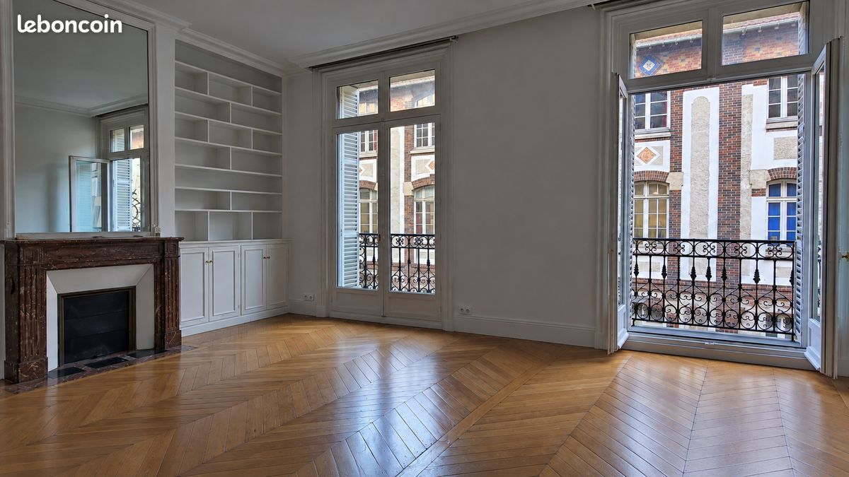 Appartement 3 pièces 110 m² · à Paris · 110 m² · 3 500 €/mois