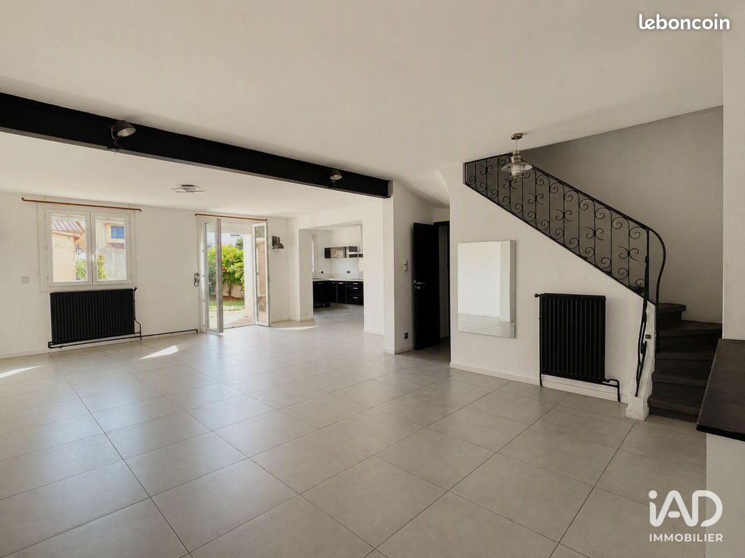Maison 6 pièces 110 m² (image 1)