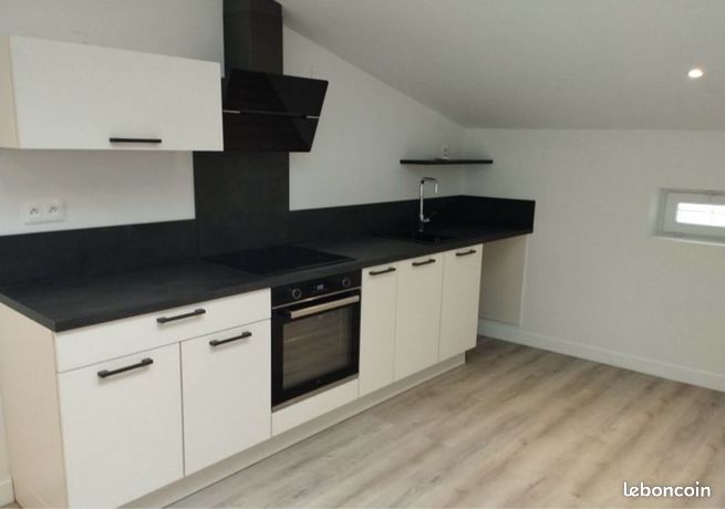 Immeuble T2 . 44M2 . Centre ville