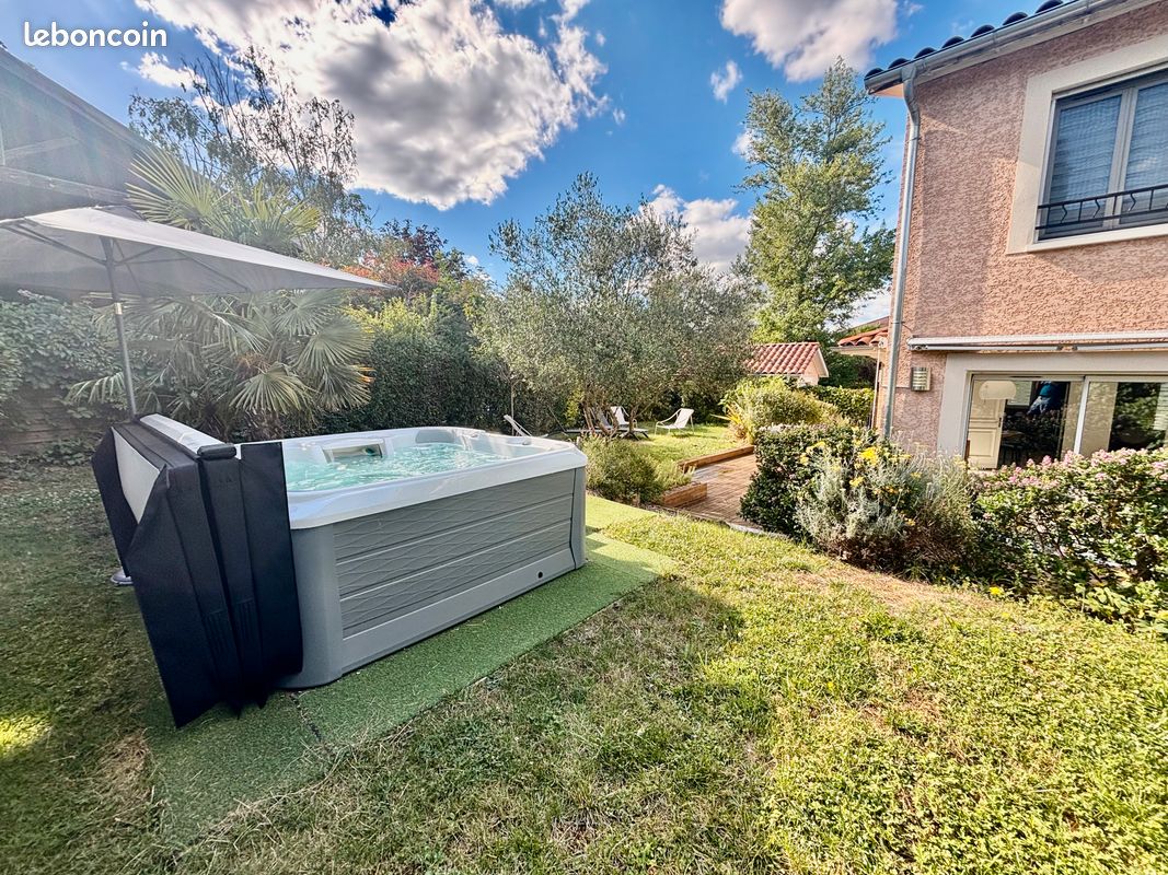Maison 6 pièces 112 m² · à Craponne · 112 m² · 555 000 €