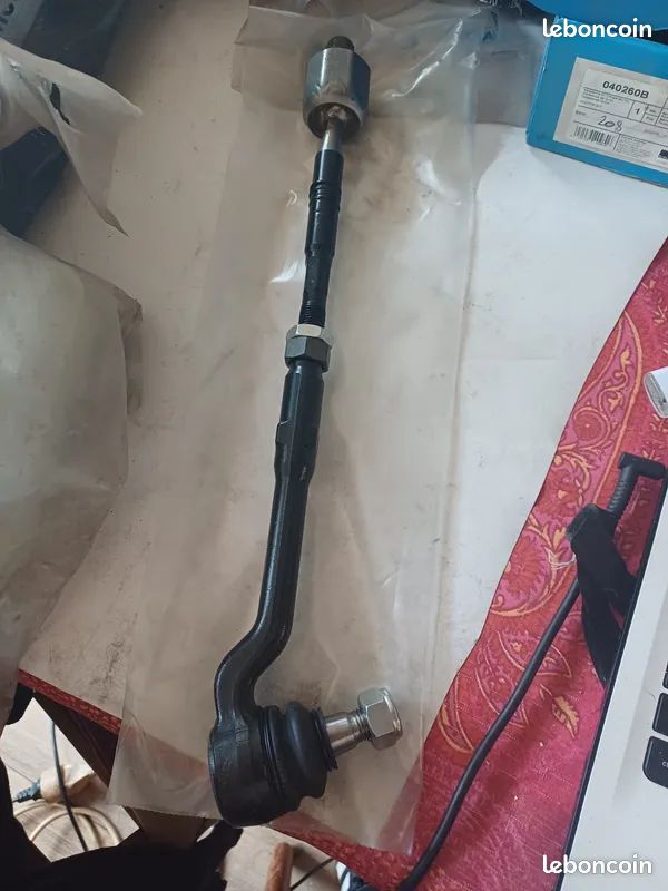 Rotule axiale, Bras de suspension, Biellette de direction bmw x5 (image 2)
