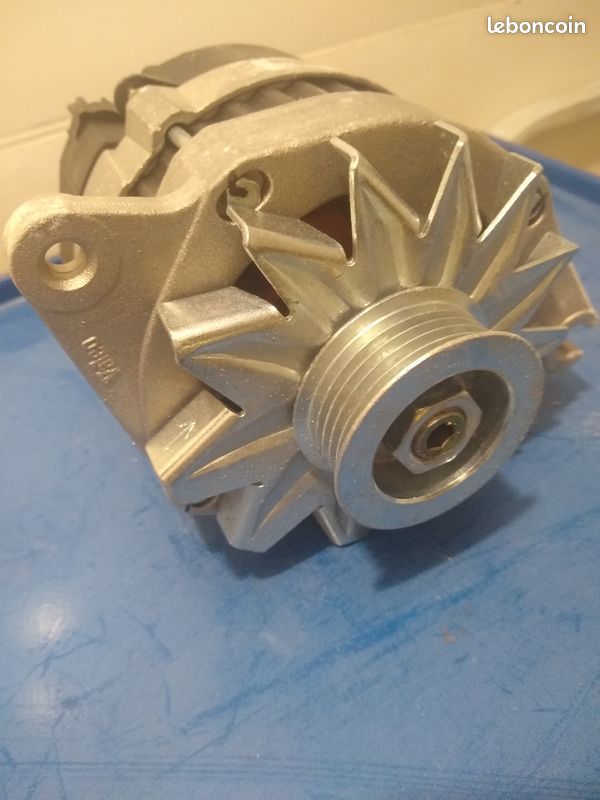 Alternateur Neuf Pour Peugeot Et Citroën – Marque Citroën, Couleur Gris