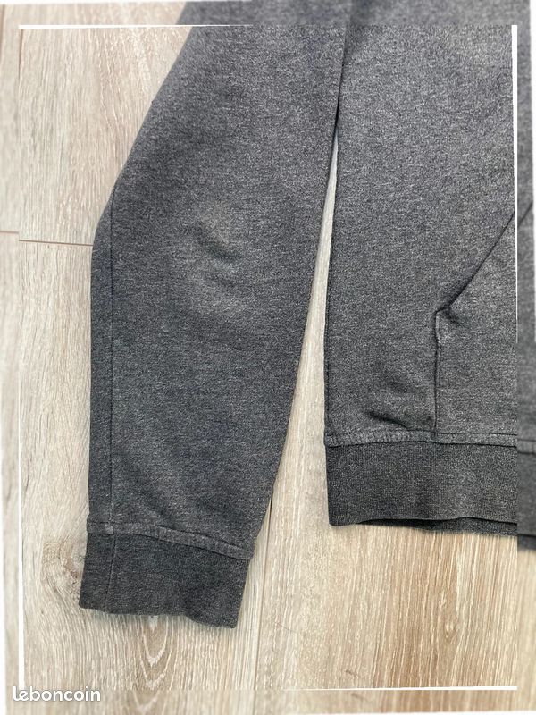 Gilet / Veste/ Sweat à capuche avec zip gris logo brodé Lacoste #A37 - Taille L (image 4)