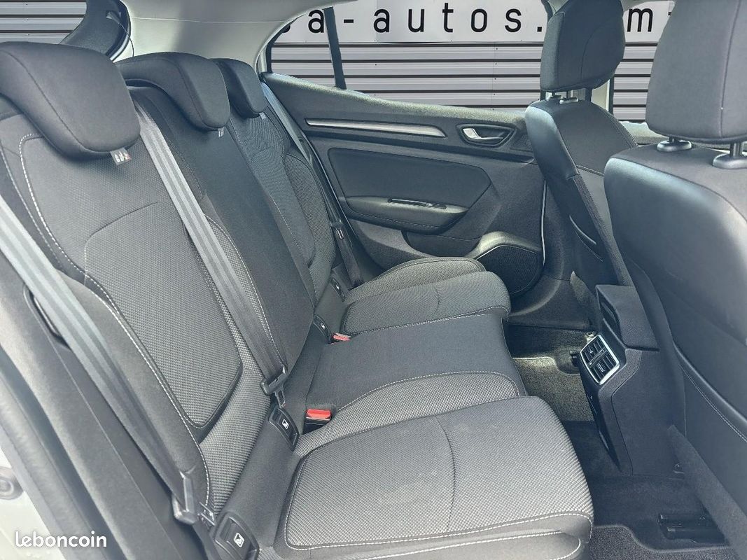 RENAULT MEGANE IV 1.5 Blue dCi 115 BERLINE Evolution PHASE 2 (image 22)