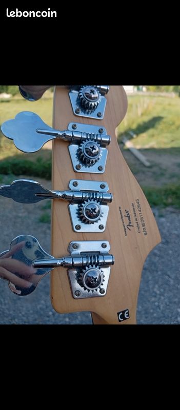 Gitard bass pression squier gaucher (image 6)
