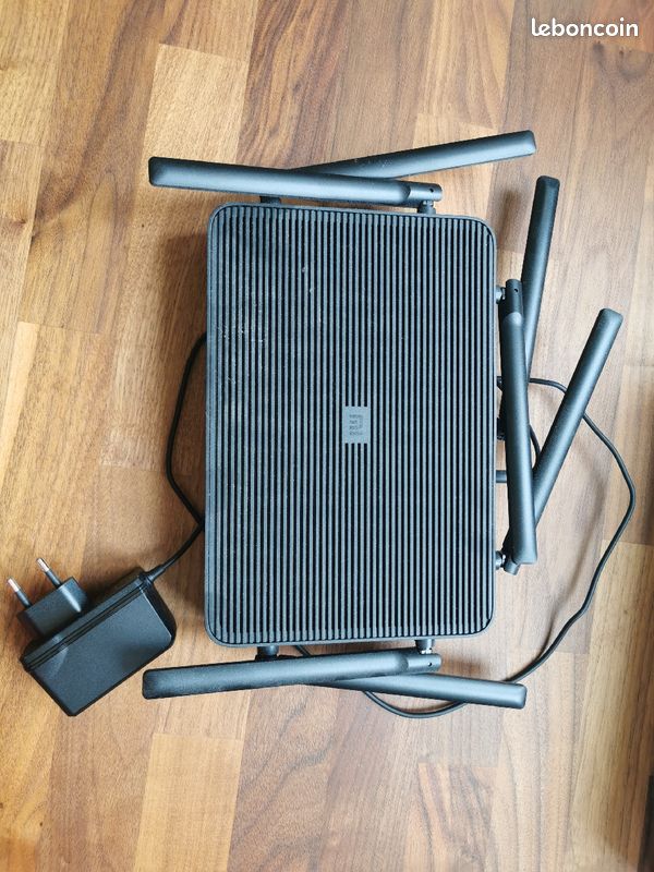 Xiaomi Mi AIoT Router AC2350 routeur Noir - WiFi, triple bande, 7 antennes, 3 ports, 12V, 2200 Mbit (image 1)