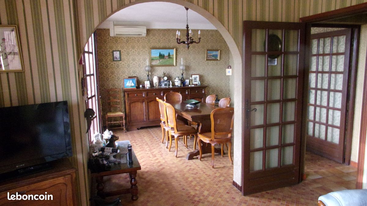 Maison 6 pièces 140 m² · à Nîmes · 140 m² · 238 000 €