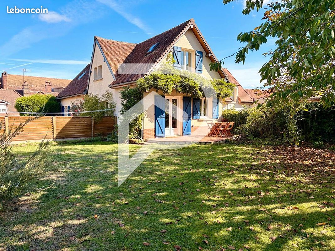 Maison 6 pièces 103 m² · à Savignies · 103 m² · 217 000 €