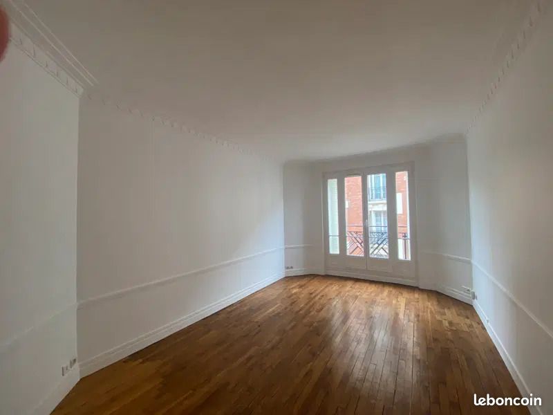 Appartement 3 pièces 76 m² · à Paris · 76 m² · 2 438 €/mois