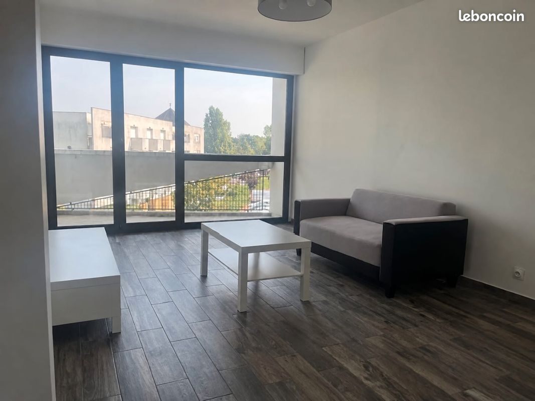 Appartement 4 pièces 79 m² · à Pessac · 79 m² · 1 242 €/mois