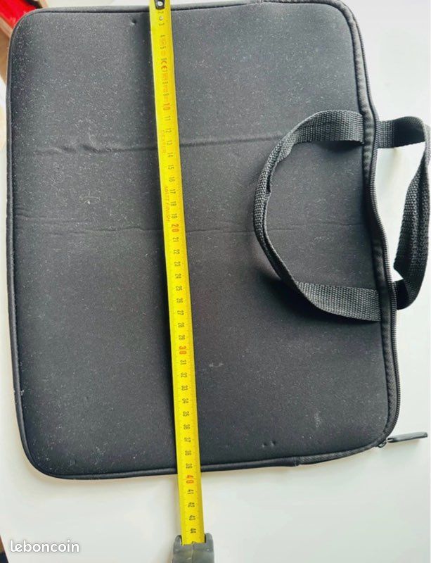 Housse pc portable 29*39 cm noir (image 6)