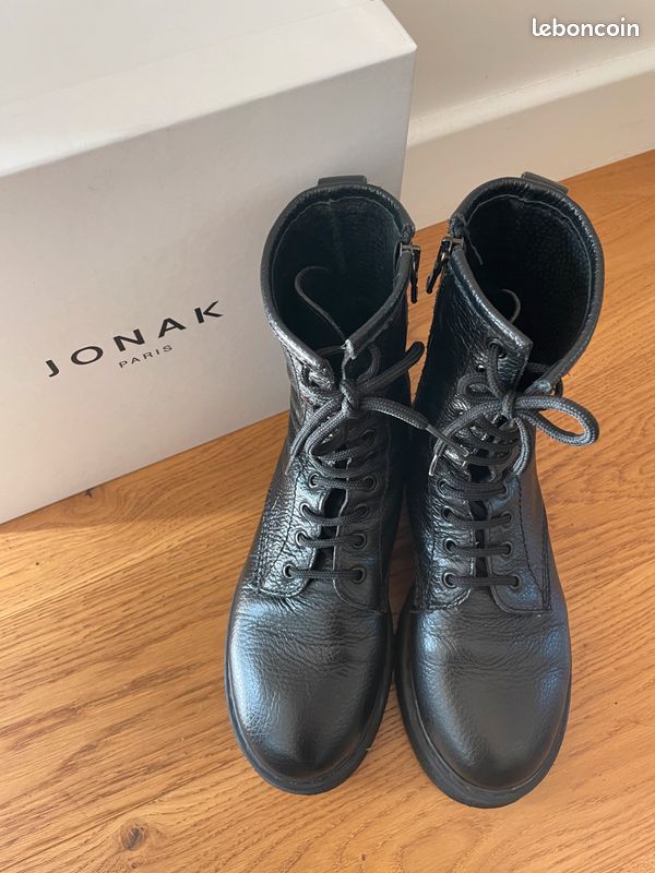 Bottes/Boots à lacets et semelle épaisse Jonak Chaussures