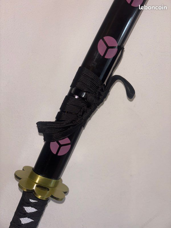 Katana One Piece En Bois - Réplique Shusui De Zoro, 104 Cm Katana One Piece En Bois - Réplique Shusui De Zoro, 104 Cm