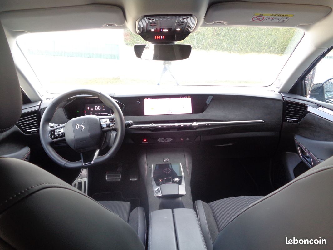 DS4 1.5 bluehdi 130 performance line + eat 8 (image 3)