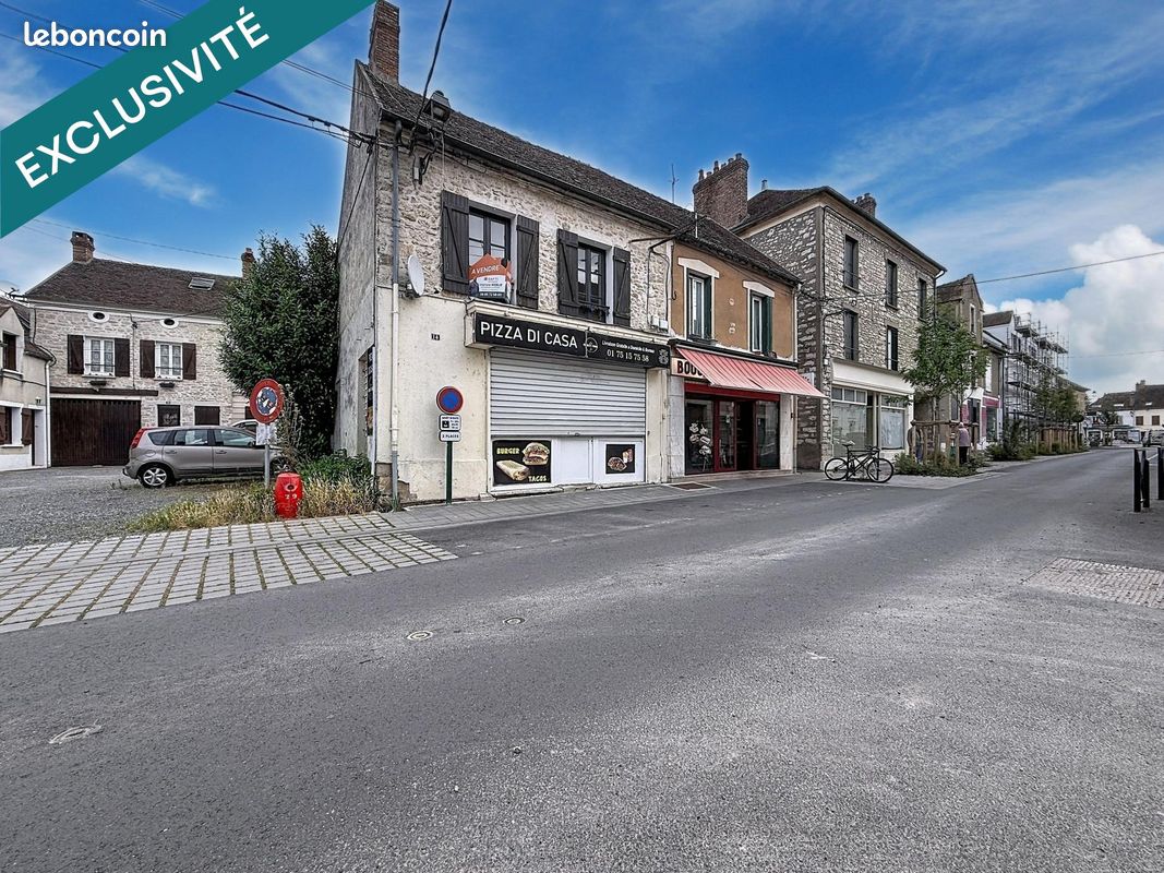 Immeuble 221 m² · à Souppes-sur-Loing · 221 m² · 230 000 €