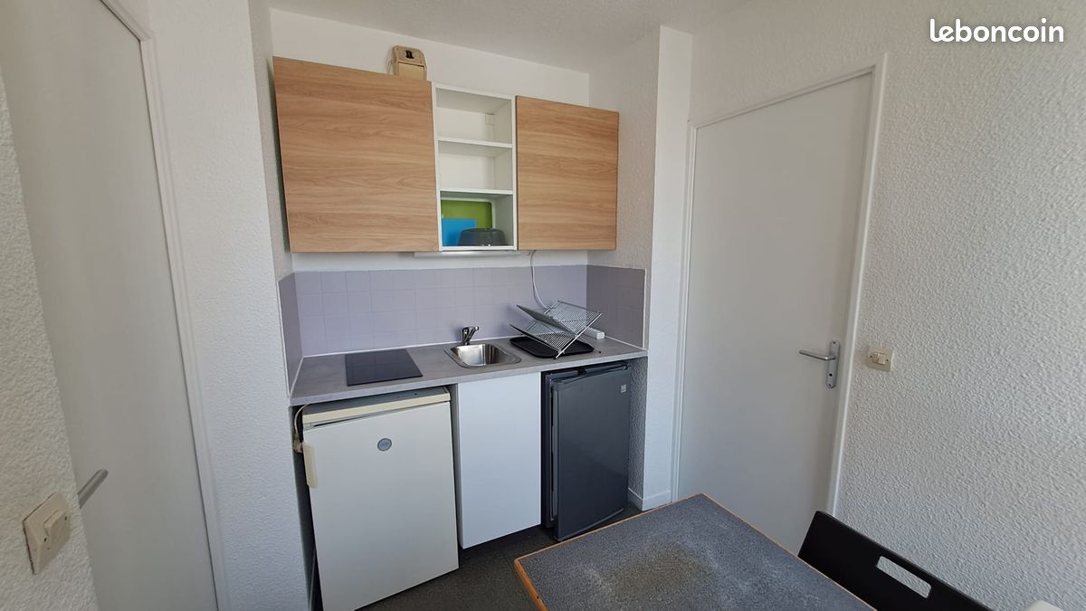Appartement a louer guyancourt - 1 pièce(s) - 18 m2 - Surfyn