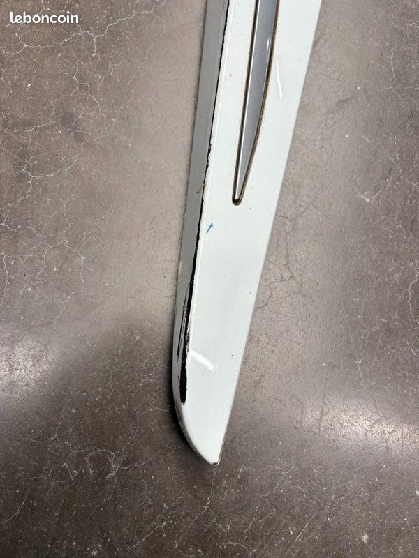Baguette de porte passager clio 4 (image 2)
