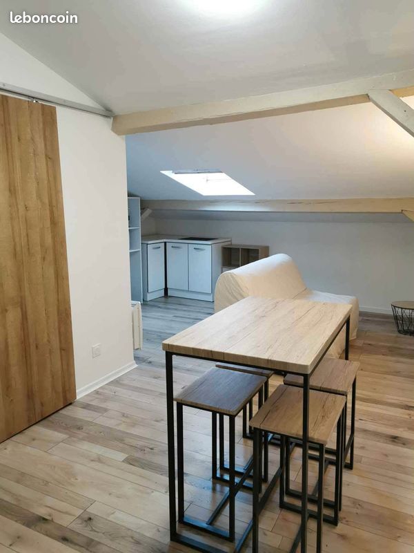 Appartement 2 pièces 29 m² · à Parthenay · 29 m² · 460 €/mois