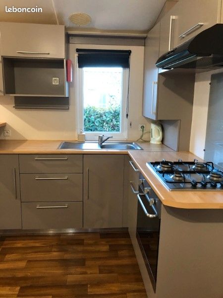 Local commercial 4 pièces 44 m² · à Ruca · 44 m² · 81 000 €