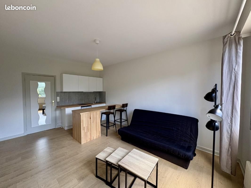 Appartement 1 pièce 27 m² · à Roanne · 27 m² · 432 €/mois
