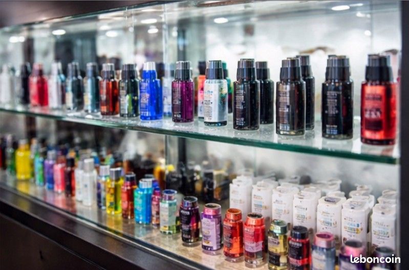 elfbar nachfüll pod läuft aus TGA and Victoria Police working together to target illegal vape sales in  Melbourne main image 0