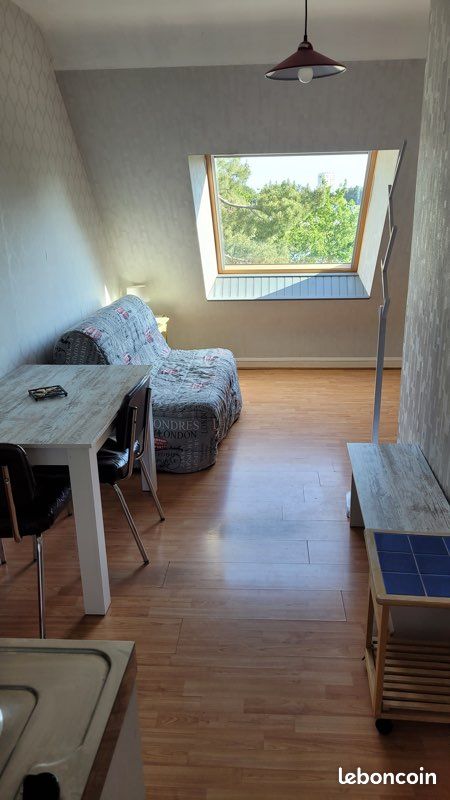 Appartement 1 pièce 19 m² · à Larmor-Plage · 19 m² · 400 €/mois