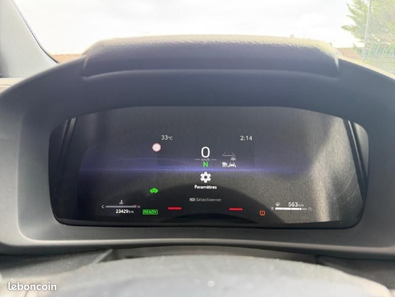Toyota C-HR 2.0 Hybride 200ch Design NG23 (image 25)