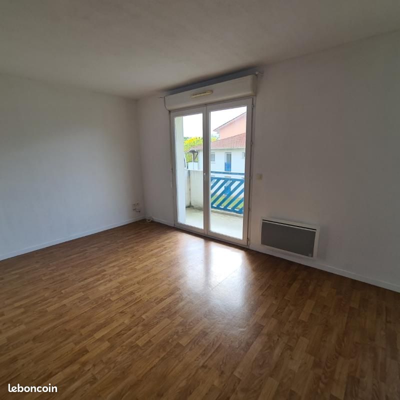 Appartement 2 pièces 45 m² · à Dax · 45 m² · 592 €/mois