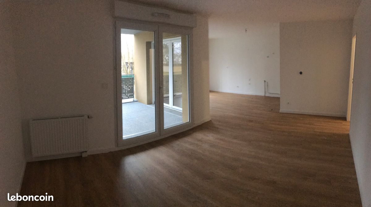 Appartement 3 pièces 72 m² · à Saint-Nazaire · 72 m² · 900 €/mois