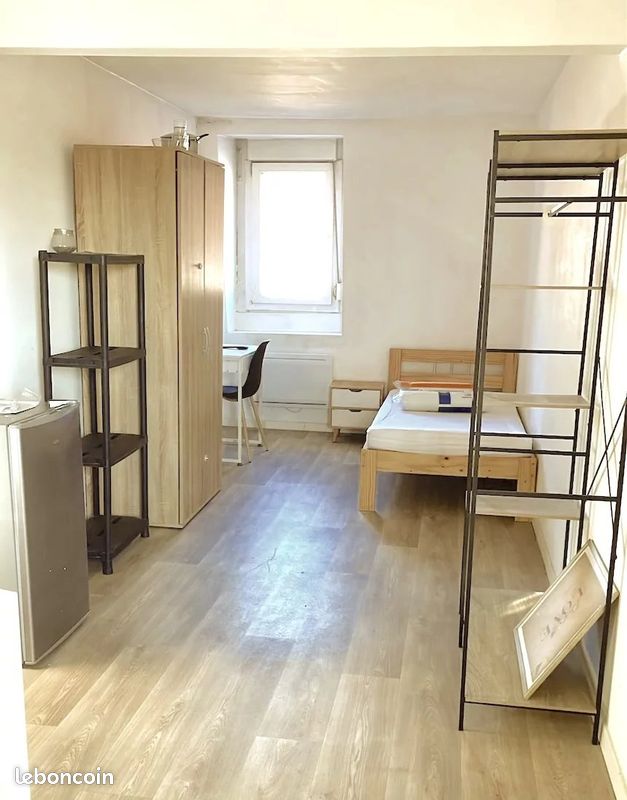 Appartement 15 m² · à Roubaix · 15 m² · 400 €