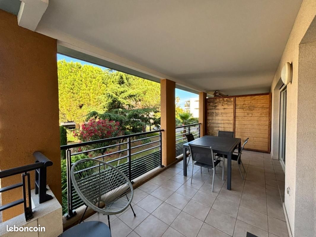 Appartement 3 pièces 70 m² · à Fréjus · 70 m² · 1 270 €