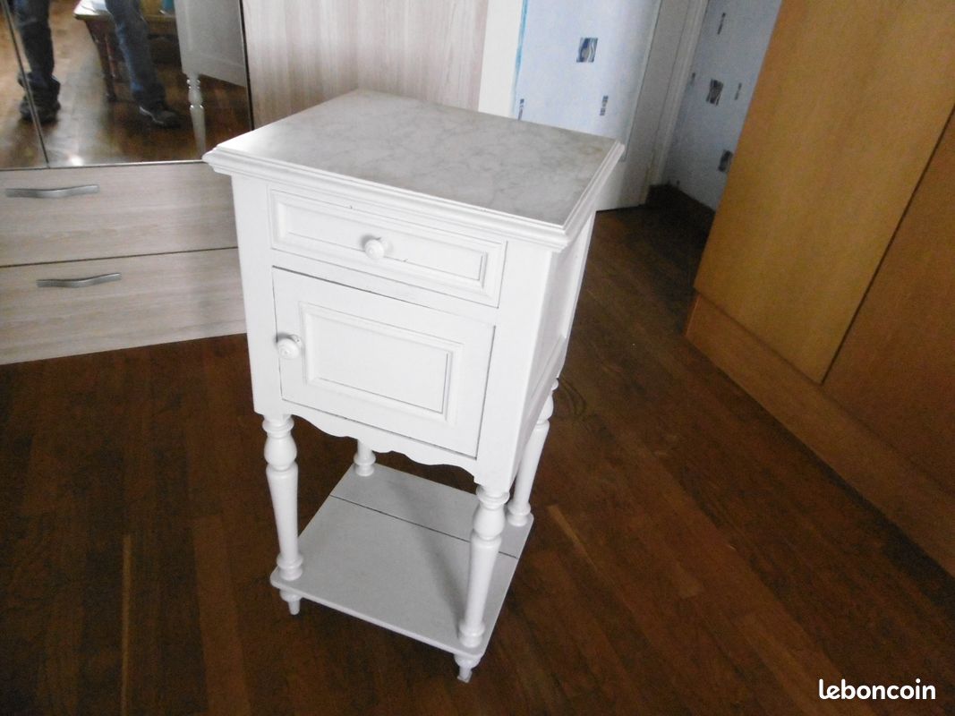 Vente petite commode avec marbre (image 3)