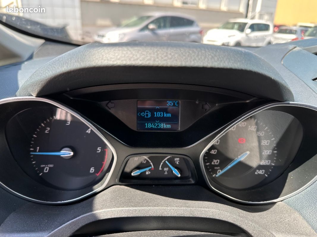 FORD C-MAX 1.6 TDCI 95 FAP Titanium (image 11)