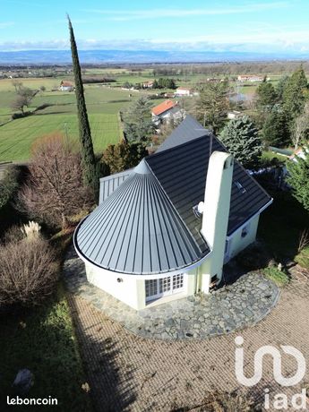 Maison 7 pièces 216 m²