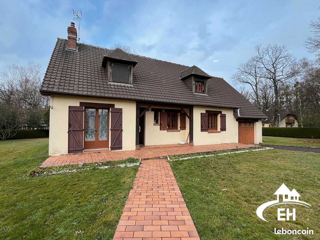 Maison 6 pièces 122 m² · à La Ferté-en-Ouche · 122 m² · 670 €/mois
