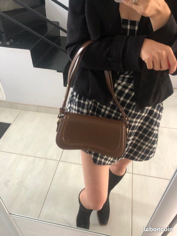 Sac à bandoulière marron tout neuf avec forme jolie et chic sac à main fashion (image 13)