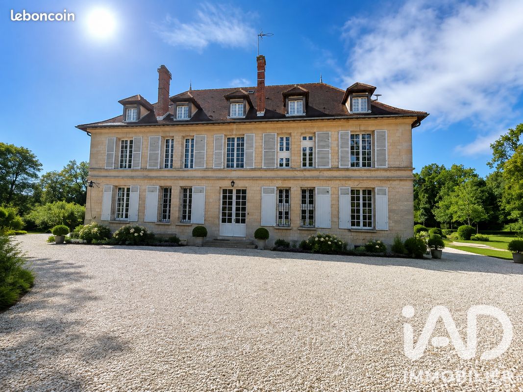 Maison 22 pièces 515 m² · à Meaux · 515 m² · 1 810 000 €